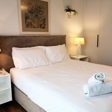 Elegant Apartment In Acropolis Atény Exteriér fotografie