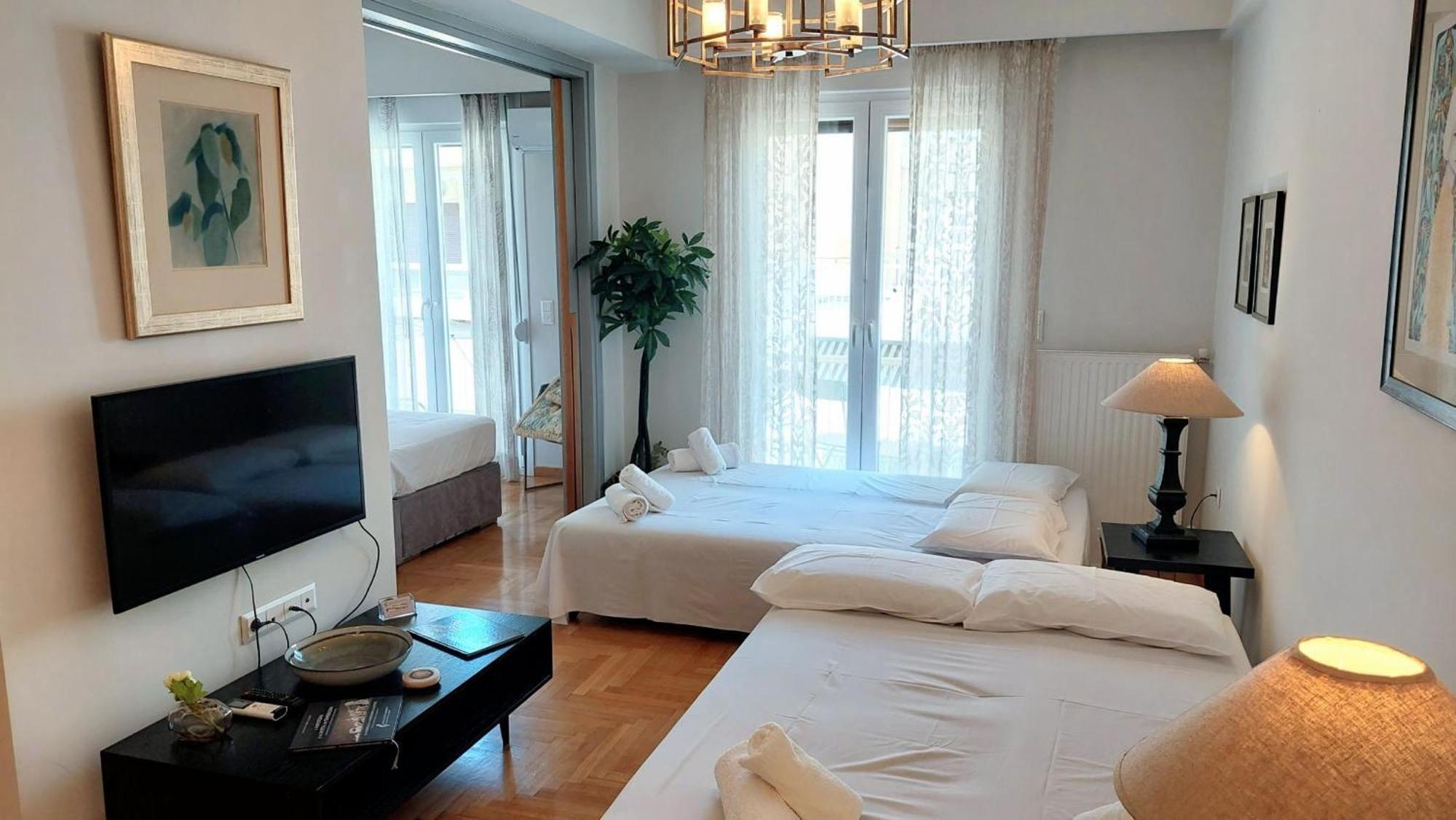 Elegant Apartment In Acropolis Atény Exteriér fotografie