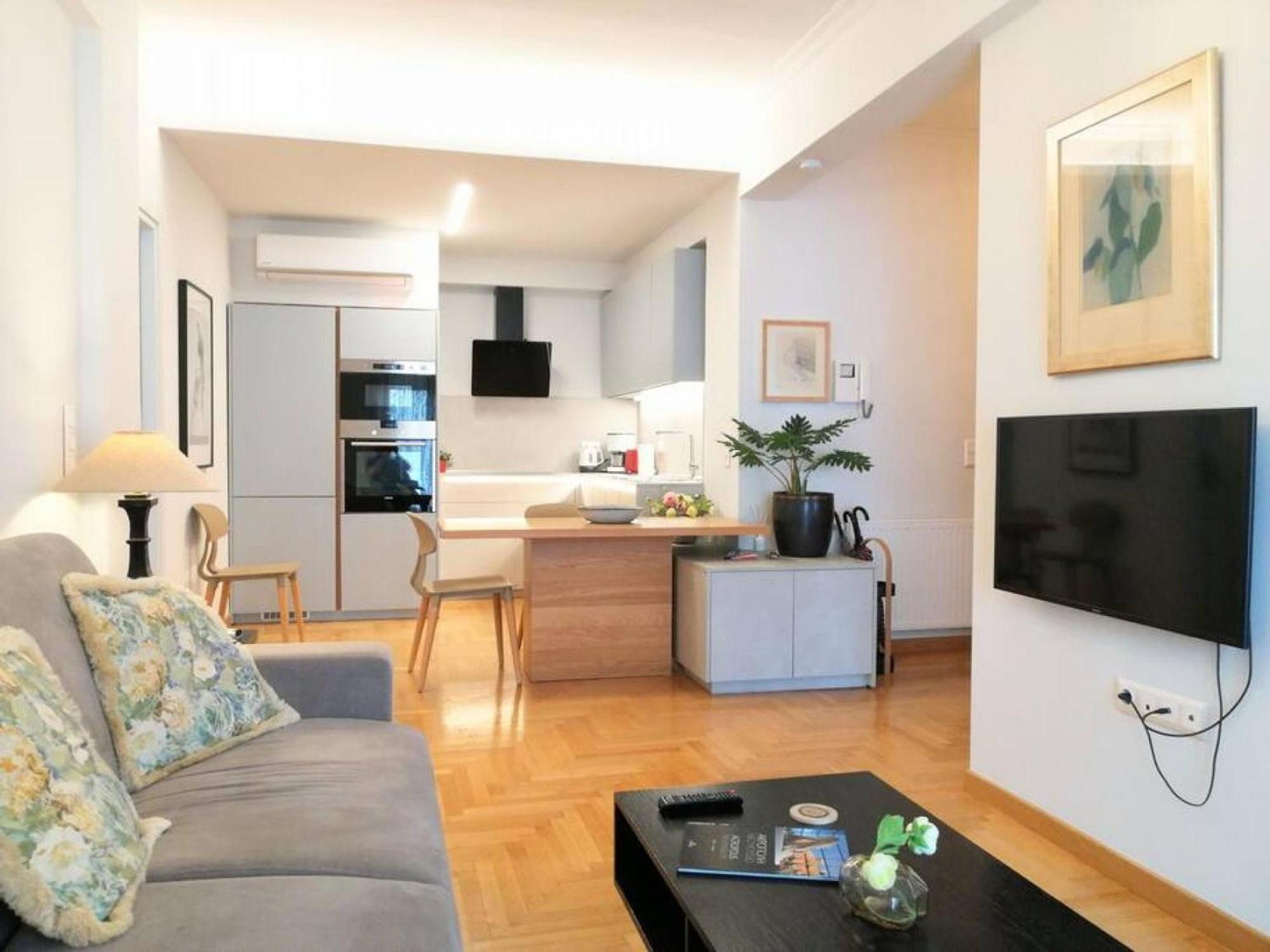 Elegant Apartment In Acropolis Atény Exteriér fotografie